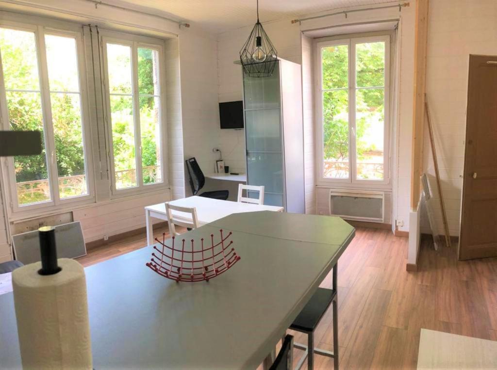 Le Coeur, Studio Central Refait A Neuf, Au Calme Besançon Exteriér fotografie